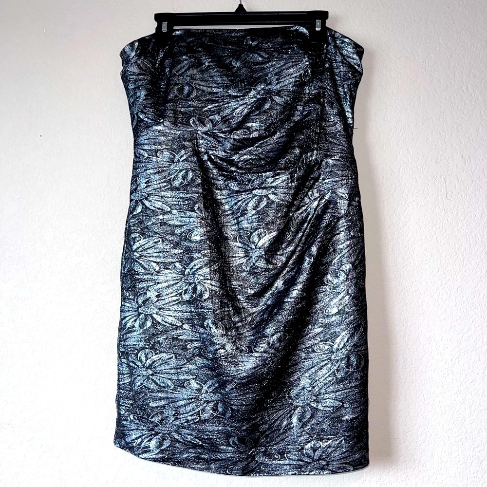 Nicole Miller evening/cocktail dress or prom dress Size 10 Prom dress